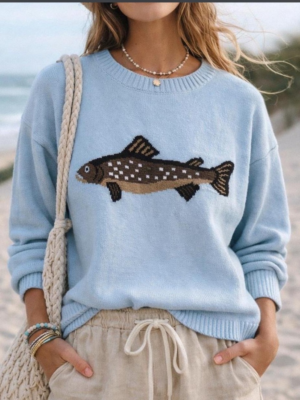 Trout fish boutique Coastal Light Blue Fish Motif Crewneck Sweater Size Large
